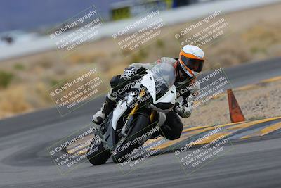 media/Jan-14-2023-SoCal Trackdays (Sat) [[497694156f]]/Turn 4 Set 2 (1030am)/